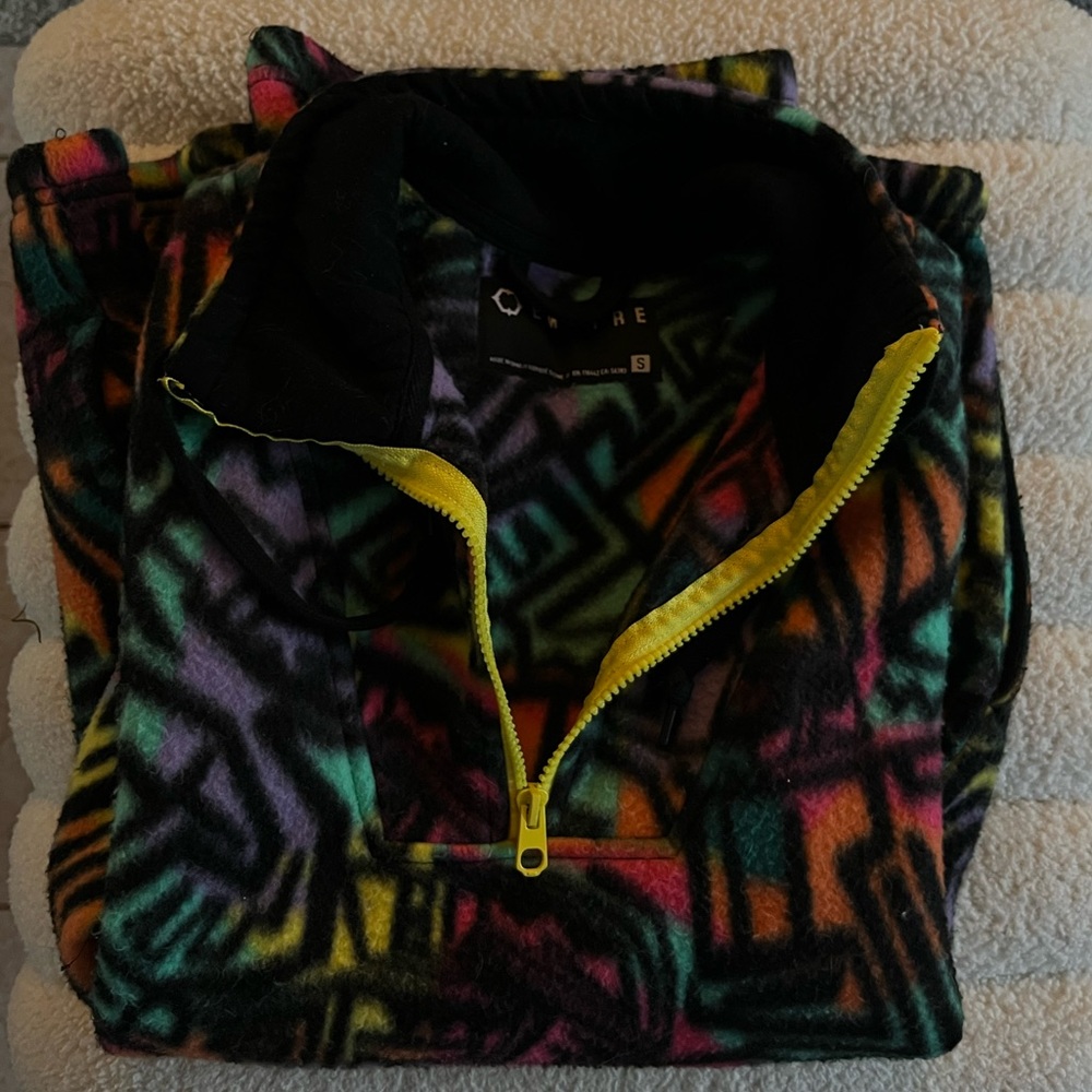 EMPYRE pullover sweater!